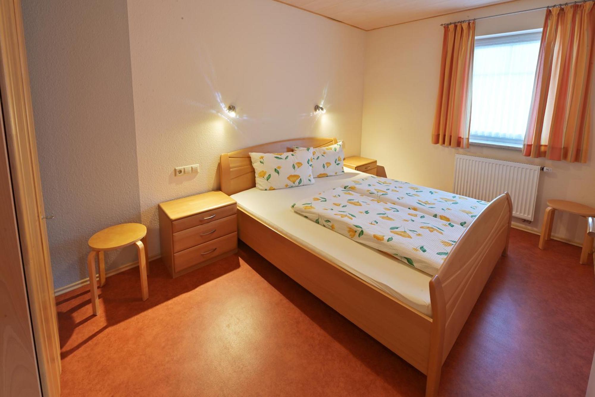 Ferienweingut Ulrich Goebel Apartment Ernst Ngoại thất bức ảnh